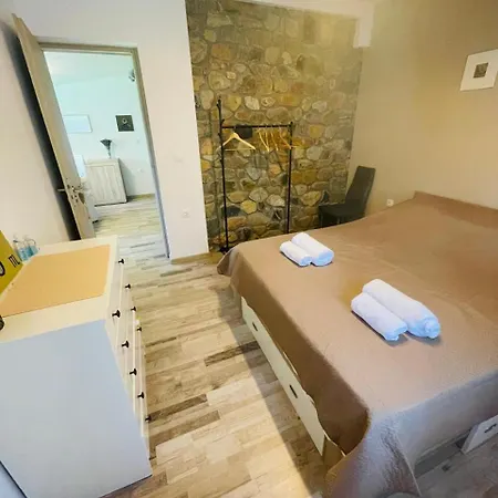 Apartment Pyrgos House Develikia